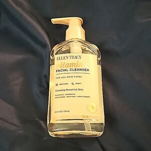 Vitamin C Facial Cleanser Collagen Infused